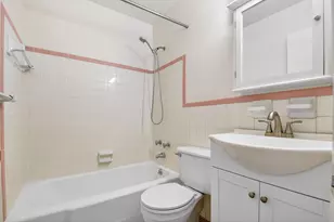 510 Lake Shore Dr, West Palm Beach, FL 33403 - Photo 3