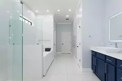 3352 Siena Circle, Wellington, FL 33414 - Photo 23