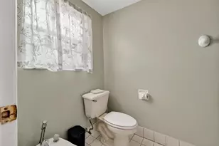 136 Elysium Dr, West Palm Beach, FL 33411 - Photo 45