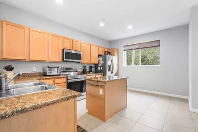 2897 S Greenleaf Circle, Boynton Beach, FL 33426 - Photo 7