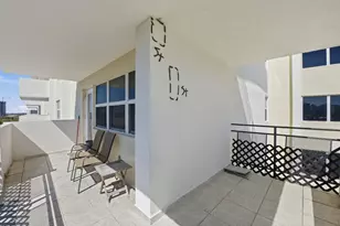 401 Golden Isles Dr, Hallandale Beach, FL 33009 - Photo 21