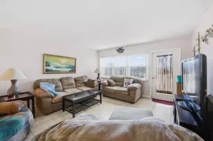 401 Golden Isles Dr, Hallandale Beach, FL 33009 - Photo 7