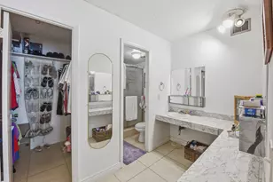 401 Golden Isles Dr, Hallandale Beach, FL 33009 - Photo 11