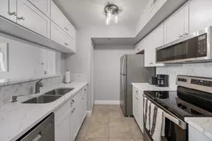 135 Yacht Club Way, Hypoluxo, FL 33462 - Photo 19