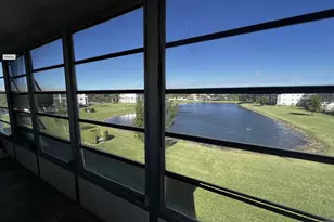 122 Brighton Dr, Boca Raton, FL 33434 - Photo 11