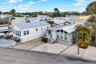 10725 S Ocean Dr, Jensen Beach, FL 34957 - Photo 5
