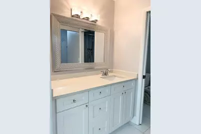 1801 Sabal Ridge Court #E, Palm Beach Gardens, FL 33418 - Photo 9