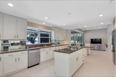 11 N River Road, Sewalls Point, FL 34996 - Photo 15