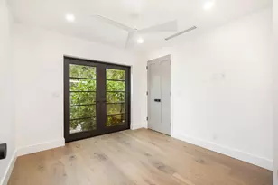 263 Alhambra Pl, West Palm Beach, FL 33405 - Photo 23