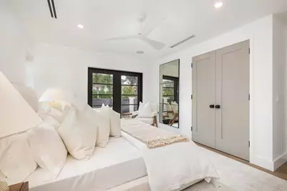 263 Alhambra Place, West Palm Beach, FL 33405 - Photo 21