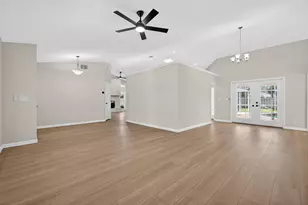 916 Meadow Ave, Wellington, FL 33414 - Photo 11