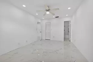 105 Lake Irene Dr, West Palm Beach, FL 33411 - Photo 17