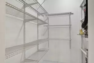 105 Lake Irene Dr, West Palm Beach, FL 33411 - Photo 7