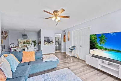 723 Sunny Pine Way #H2, Greenacres, FL 33415 - Photo 5