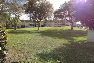 9310 Sunrise Lakes Blvd, Sunrise, FL 33322 - Photo 23