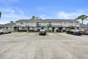 6505 Dockside Cir, Greenacres, FL 33463 - Photo 9