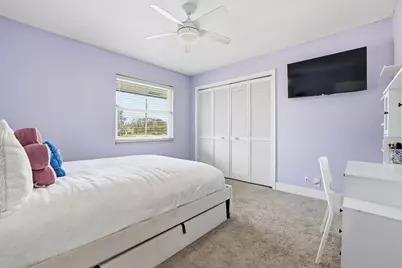 624 Whippoorwill Row, West Palm Beach, FL 33411 - Photo 19