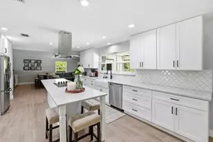 624 Whippoorwill Row, West Palm Beach, FL 33411 - Photo 9