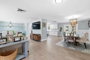 624 Whippoorwill Row, West Palm Beach, FL 33411 - Photo 5