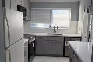 4040 NW 19th St, Lauderhill, FL 33313 - Photo 7