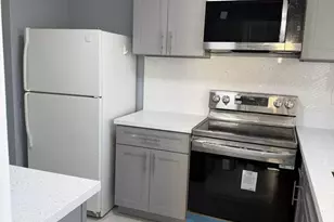 4040 NW 19th St, Lauderhill, FL 33313 - Photo 7