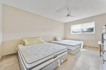 750 Lori Drive #232, Palm Springs, FL 33461 - Photo 15