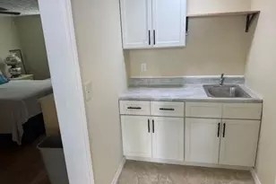 402 NW Nw 50th Ct NW, Pompano Beach, FL 33064 - Photo 23