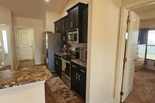 973 SE Bywood Ave, Port Saint Lucie, FL 34984 - Photo 7