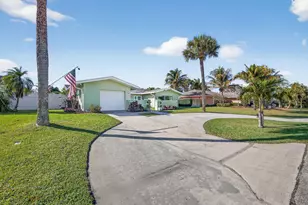 3646 Cypress St, Palm Beach Gardens, FL 33410 - Photo 5