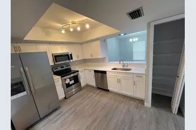 4108 NW 1st Street, Deerfield Beach, FL 33442 - Photo 9