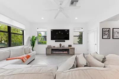 8289 Cadre Noir Road, Lake Worth, FL 33467 - Photo 11