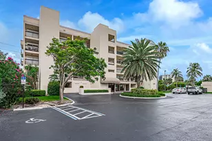 1055 Ocean Dr, Juno Beach, FL 33408 - Photo 51