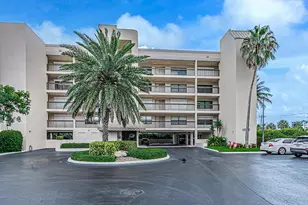 1055 Ocean Dr, Juno Beach, FL 33408 - Photo 39