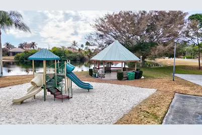 409 SW Sycamore Cove, Port Saint Lucie, FL 34986 - Photo 39