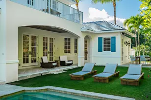 233 El Pueblo Way, Palm Beach, FL 33480 - Photo 23