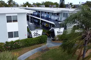 302 Lake Osborne Dr, Lake Worth Beach, FL 33461 - Photo 1