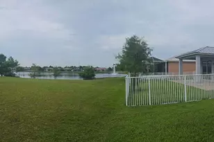 9872 SW Glenbrook Dr, Port Saint Lucie, FL 34987 - Photo 5