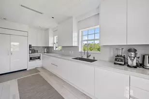 209 Evans Ln, Manalapan, FL 33462 - Photo 5