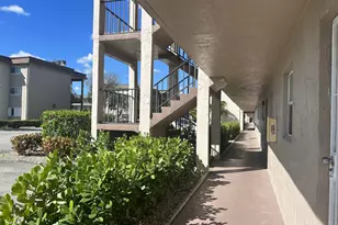 729 Lori Dr, Lake Worth Beach, FL 33461 - Photo 1