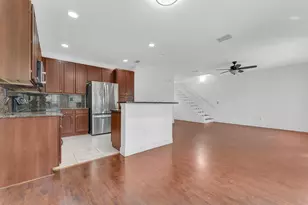 6077 Grand Cypress Cir W, Coconut Creek, FL 33073 - Photo 3