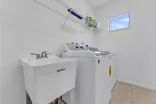 6077 Grand Cypress Cir W, Coconut Creek, FL 33073 - Photo 21