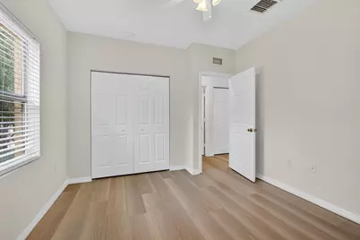 513 Talia Circle, Lake Worth Beach, FL 33461 - Photo 17