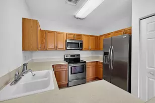 513 Talia Cir, Lake Worth Beach, FL 33461 - Photo 5