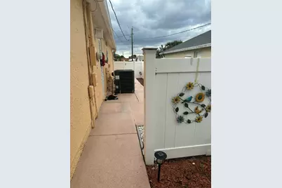 2420 SE Shipping Road, Port Saint Lucie, FL 34952 - Photo 9