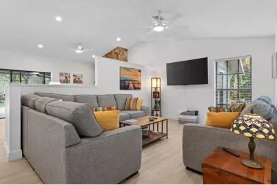 8166 N 155th Place, Palm Beach Gardens, FL 33418 - Photo 7