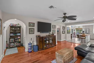 304 SE 4th Ave, Delray Beach, FL 33483 - Photo 15
