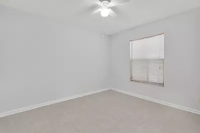 1136 Breezy Way #3b, Sebastian, FL 32958 - Photo 17