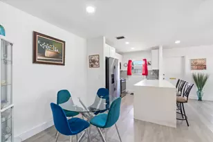 1022 Circle Dr, Delray Beach, FL 33445 - Photo 9