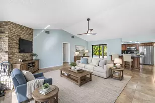 4060 Birchwood Dr, Boca Raton, FL 33487 - Photo 15