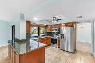 4060 Birchwood Dr, Boca Raton, FL 33487 - Photo 9